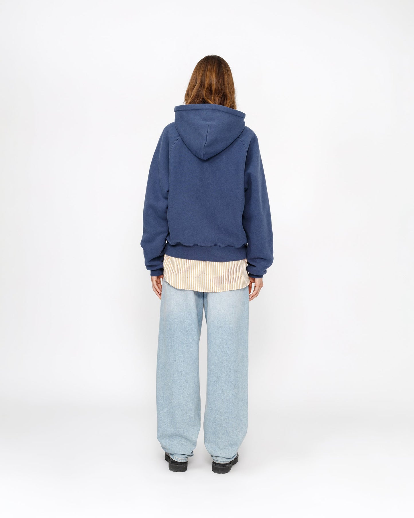 NOUVEAU JEAN CLASSIQUE EN DENIM