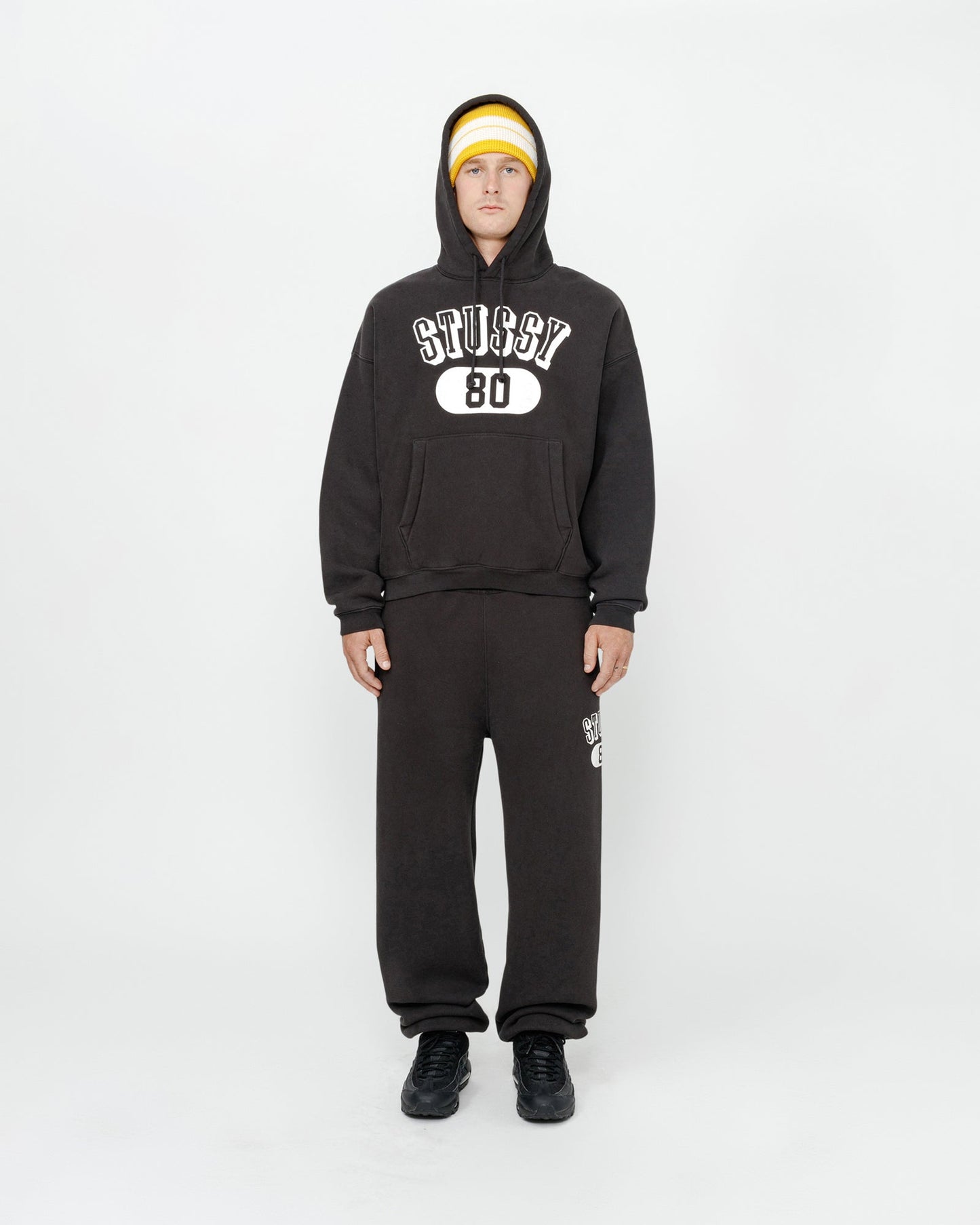 80 PULL À CAPUCHE DÉCONTRACTÉ
